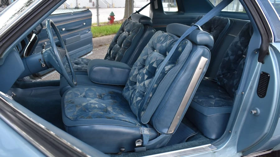 1976 Oldsmobile Cutlass 4th Gen - Image 19 of 30