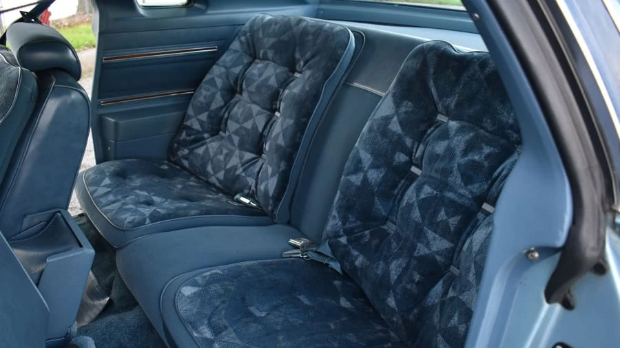 1976 Oldsmobile Cutlass 4th Gen - Image 20 of 30