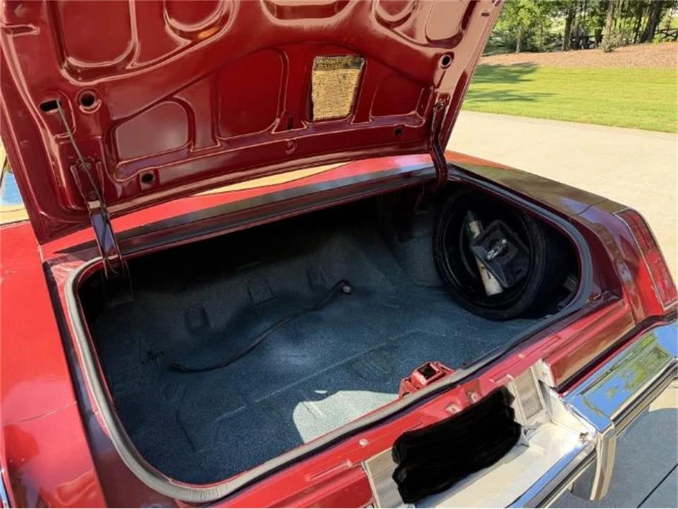 1976 Oldsmobile Cutlass 4th Gen - Image 2 of 18