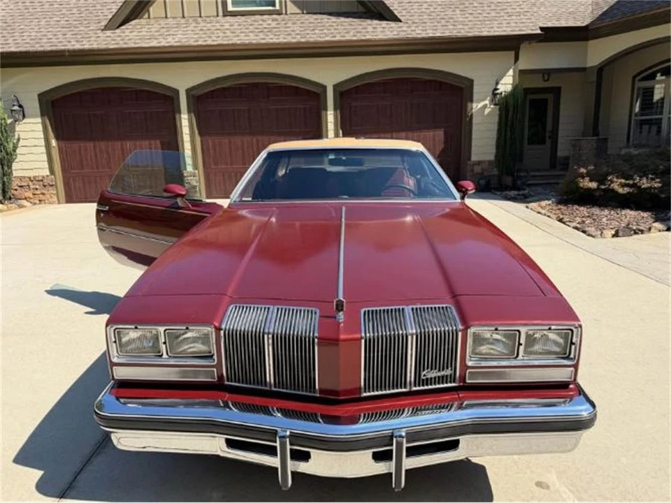 1976 Oldsmobile Cutlass 4th Gen - Image 16 of 18
