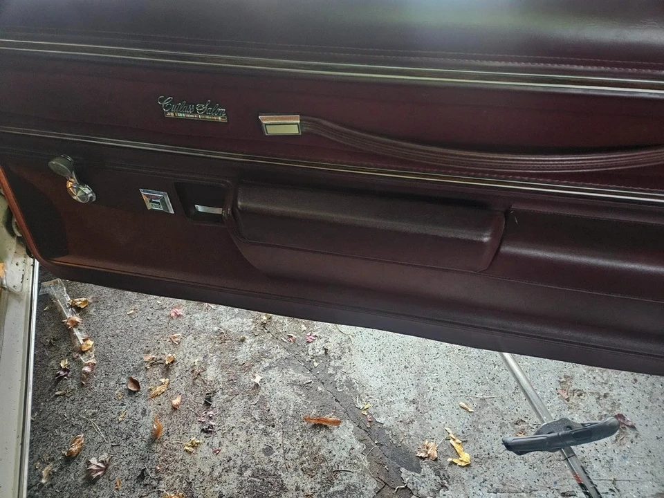 1976 Oldsmobile Cutlass 4th Gen - Image 7 of 11