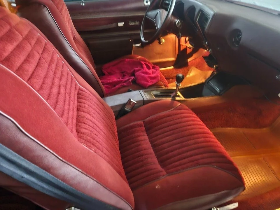 1976 Oldsmobile Cutlass 4th Gen - Image 5 of 11