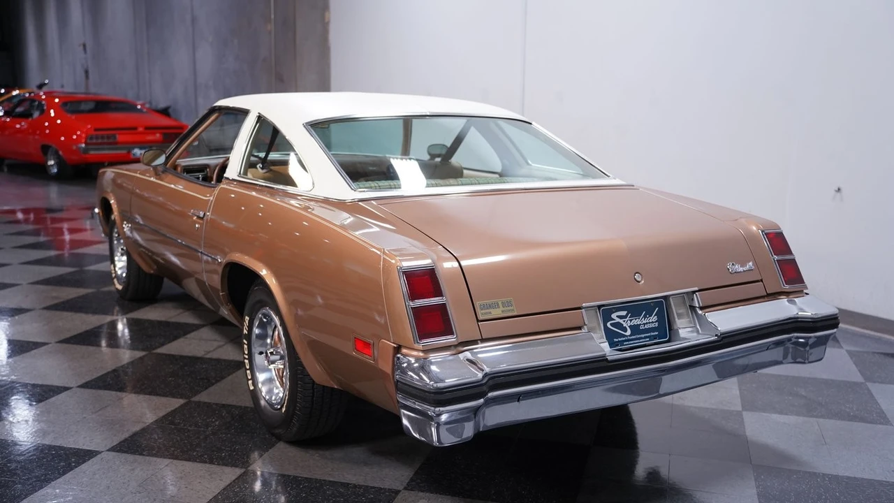 1976 Oldsmobile Cutlass 4th Gen - Image 8 of 12