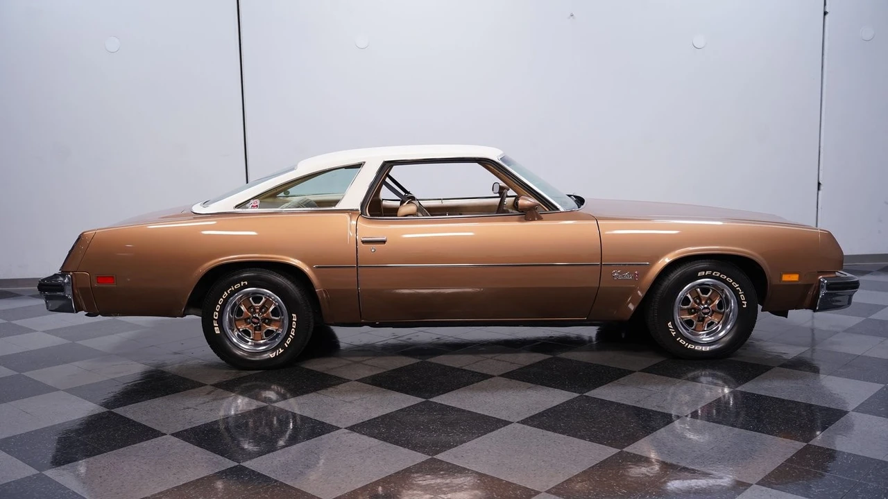 1976 Oldsmobile Cutlass 4th Gen - Image 12 of 12