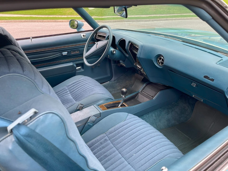 1976 Oldsmobile Cutlass 4th Gen - Image 10 of 20