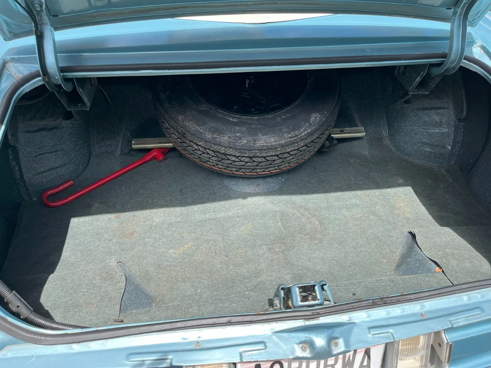 1976 Oldsmobile Cutlass 4th Gen - Image 13 of 20