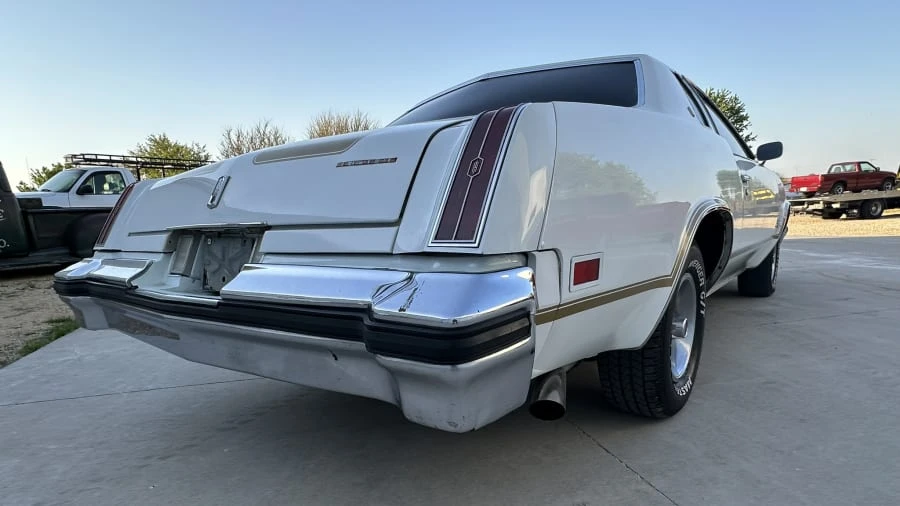 1976 Oldsmobile Cutlass 4th Gen - Image 3 of 22