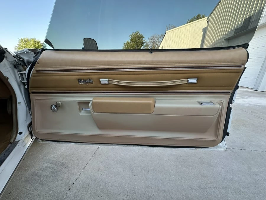1976 Oldsmobile Cutlass 4th Gen - Image 20 of 22