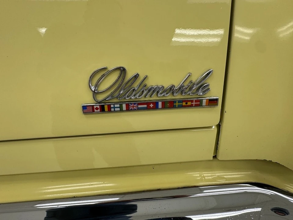 1976 Oldsmobile Cutlass 4th Gen - Image 22 of 31