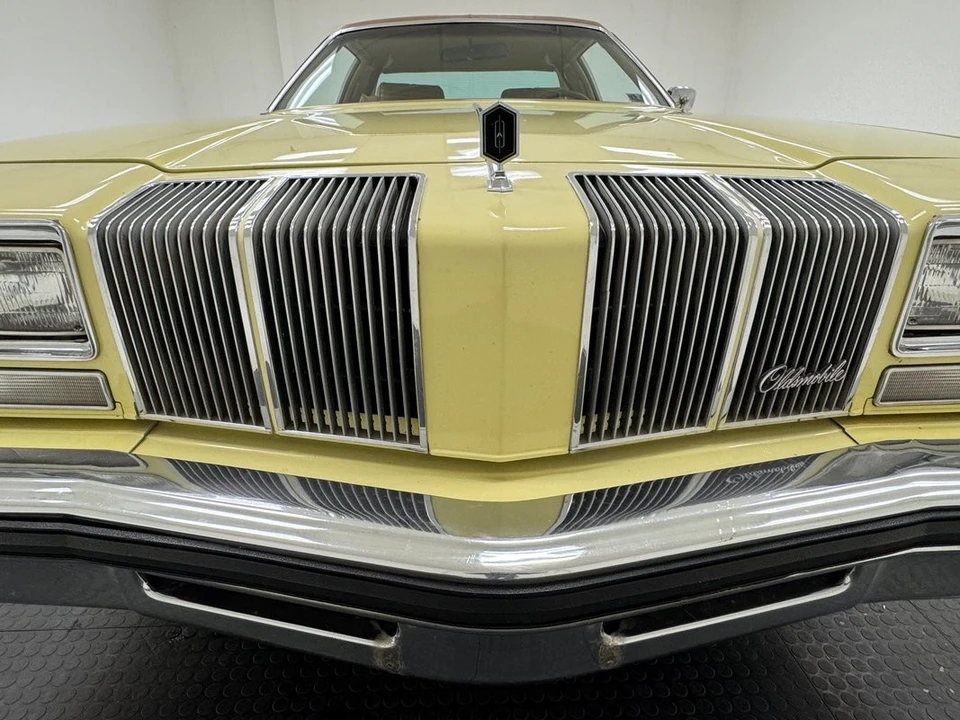 1976 Oldsmobile Cutlass 4th Gen - Image 9 of 31