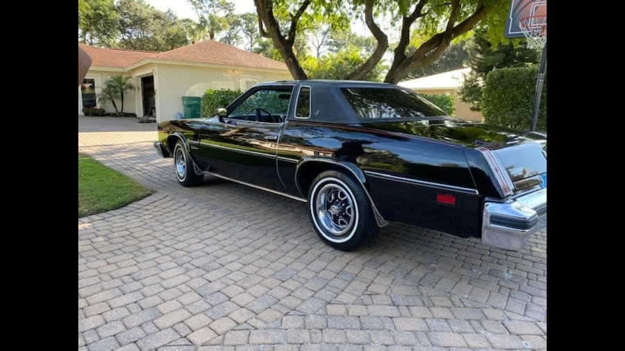 1976 Oldsmobile Cutlass Supreme - Image 26 of 29