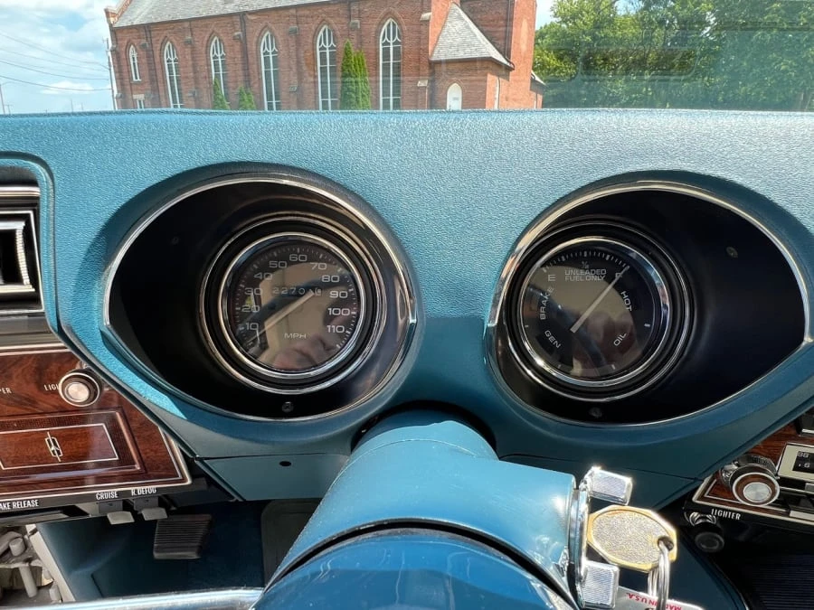 1976 Oldsmobile Cutlass Supreme - Image 24 of 31