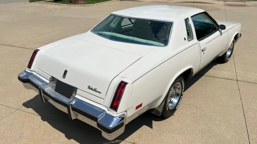 1976 Oldsmobile Cutlass Supreme - Image 17 of 31