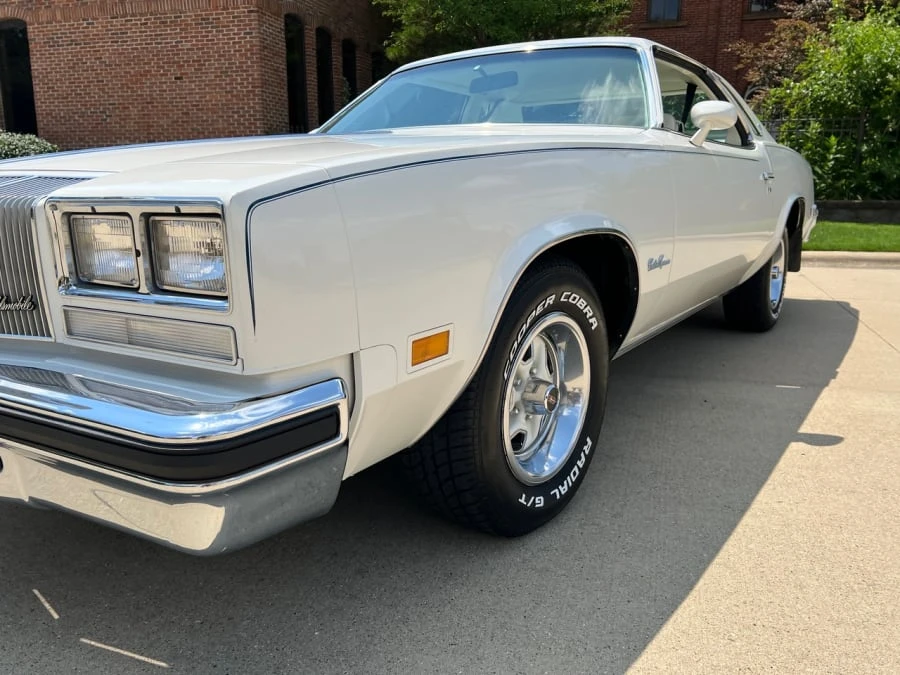 1976 Oldsmobile Cutlass Supreme - Image 10 of 31