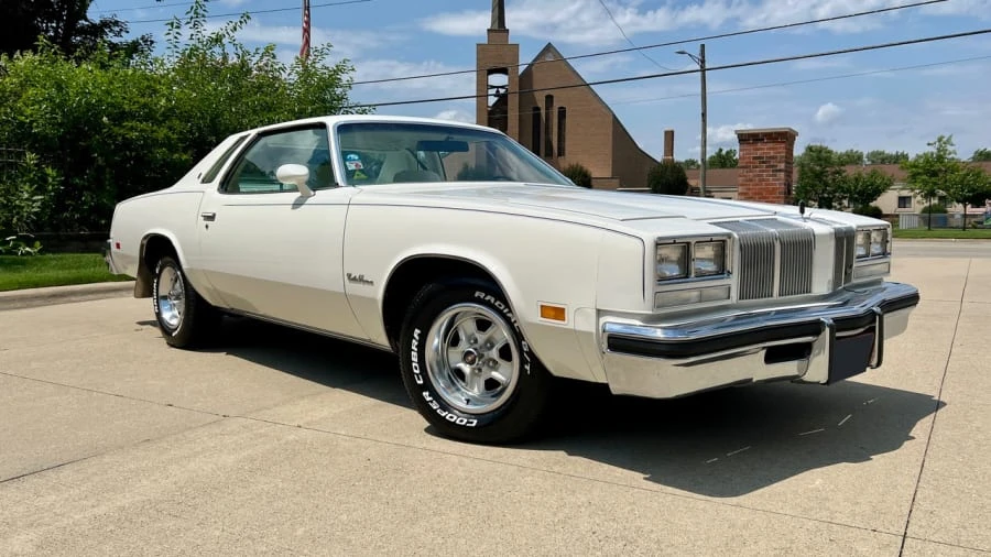 1976 Oldsmobile Cutlass Supreme - Image 15 of 31
