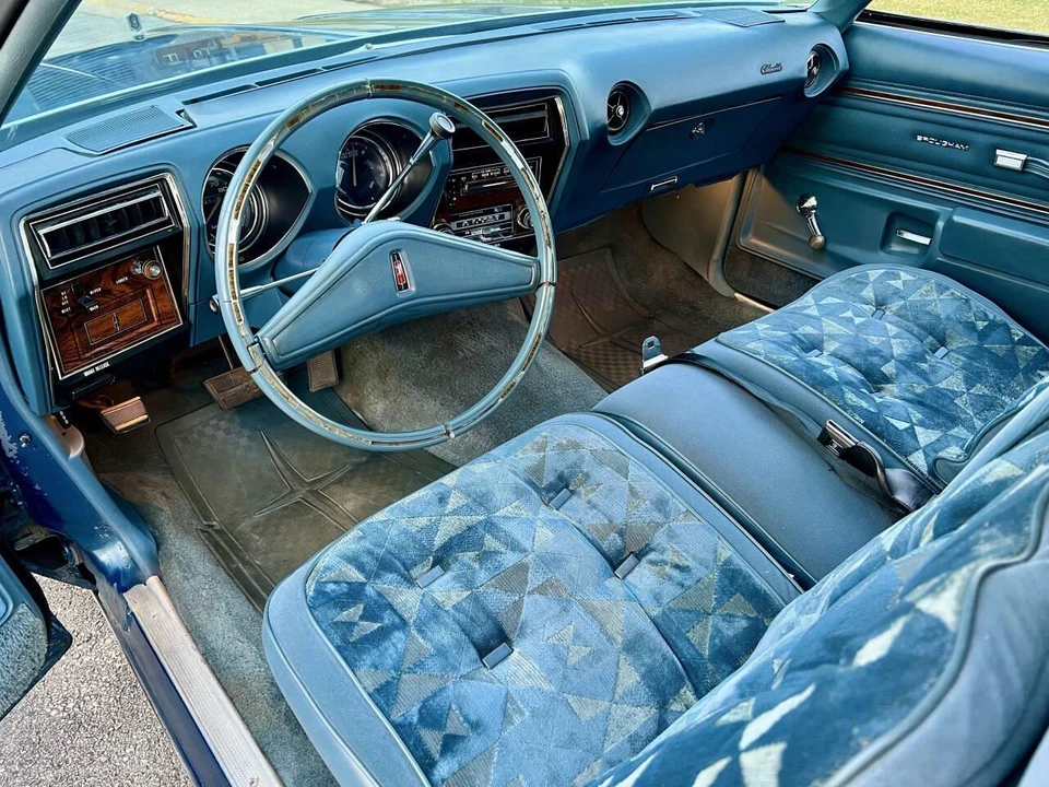 1976 Oldsmobile Cutlass Supreme - Image 17 of 31