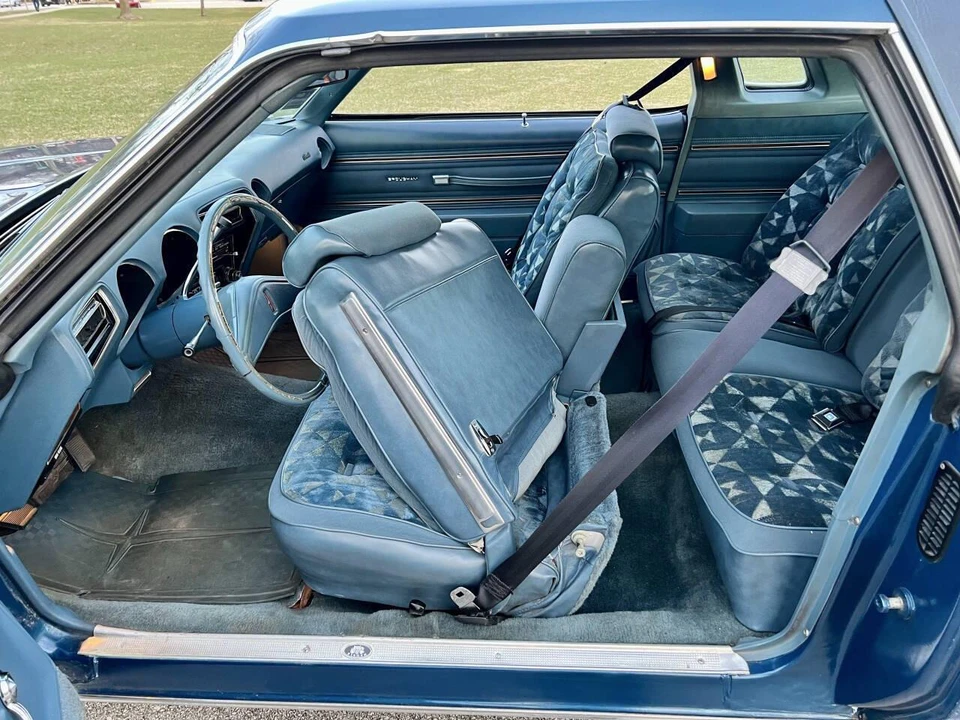 1976 Oldsmobile Cutlass Supreme - Image 20 of 31