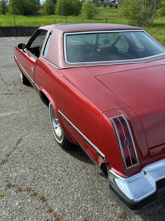 1976 Oldsmobile Cutlass Supreme - Image 8 of 10
