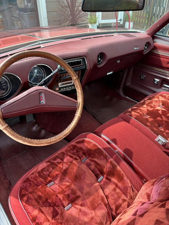 1976 Oldsmobile Cutlass Supreme - Image 2 of 10