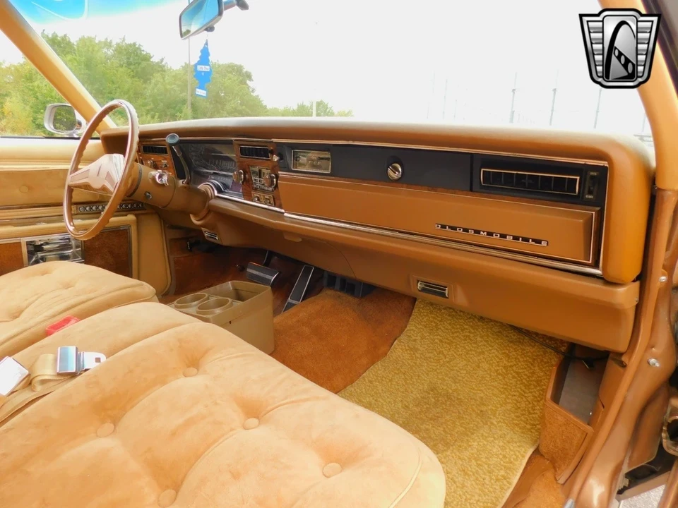 1976 Oldsmobile 98 - Image 20 of 21