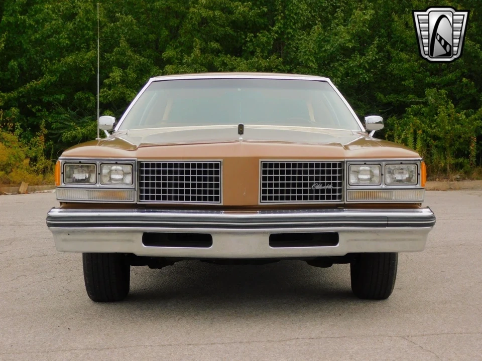 1976 Oldsmobile 98 - Image 8 of 12