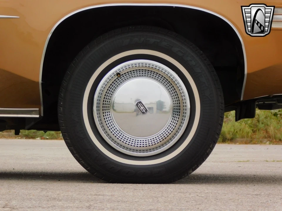 1976 Oldsmobile 98 - Image 10 of 12
