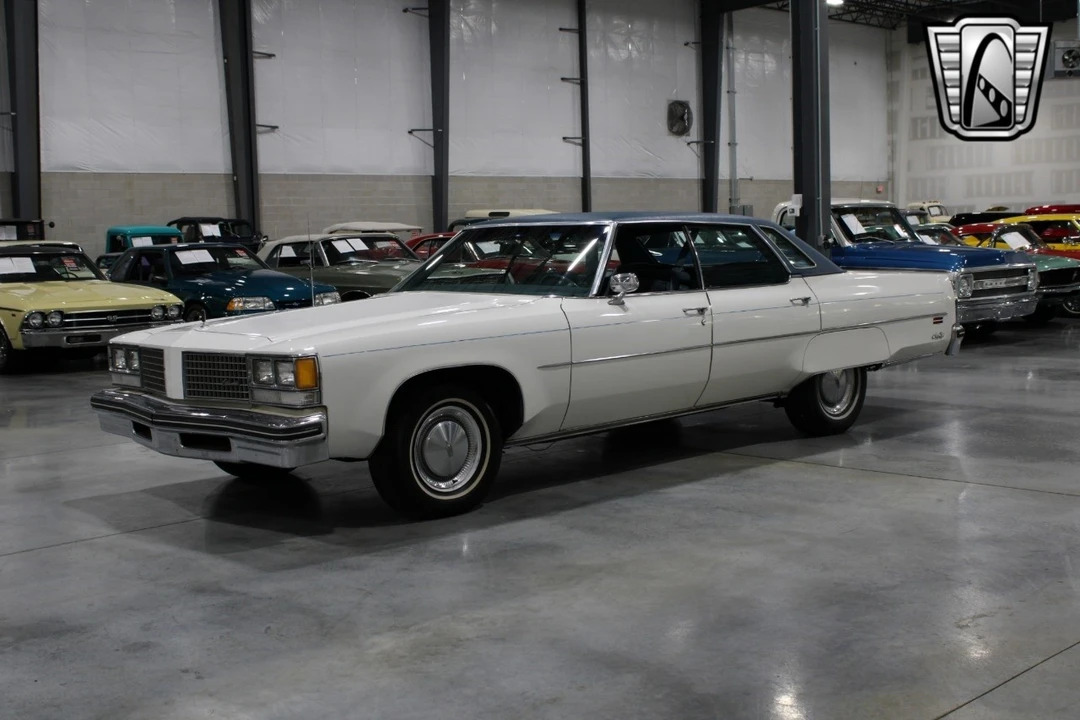 1976 Oldsmobile 98 - Image 3 of 12