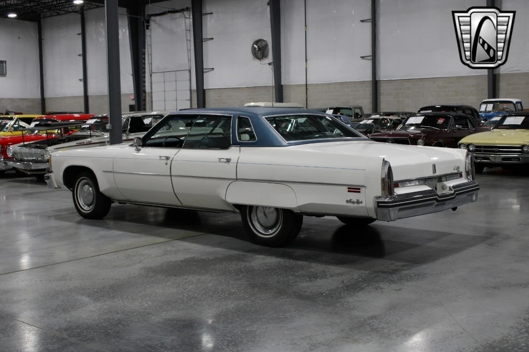 1976 Oldsmobile 98 - Image 4 of 12