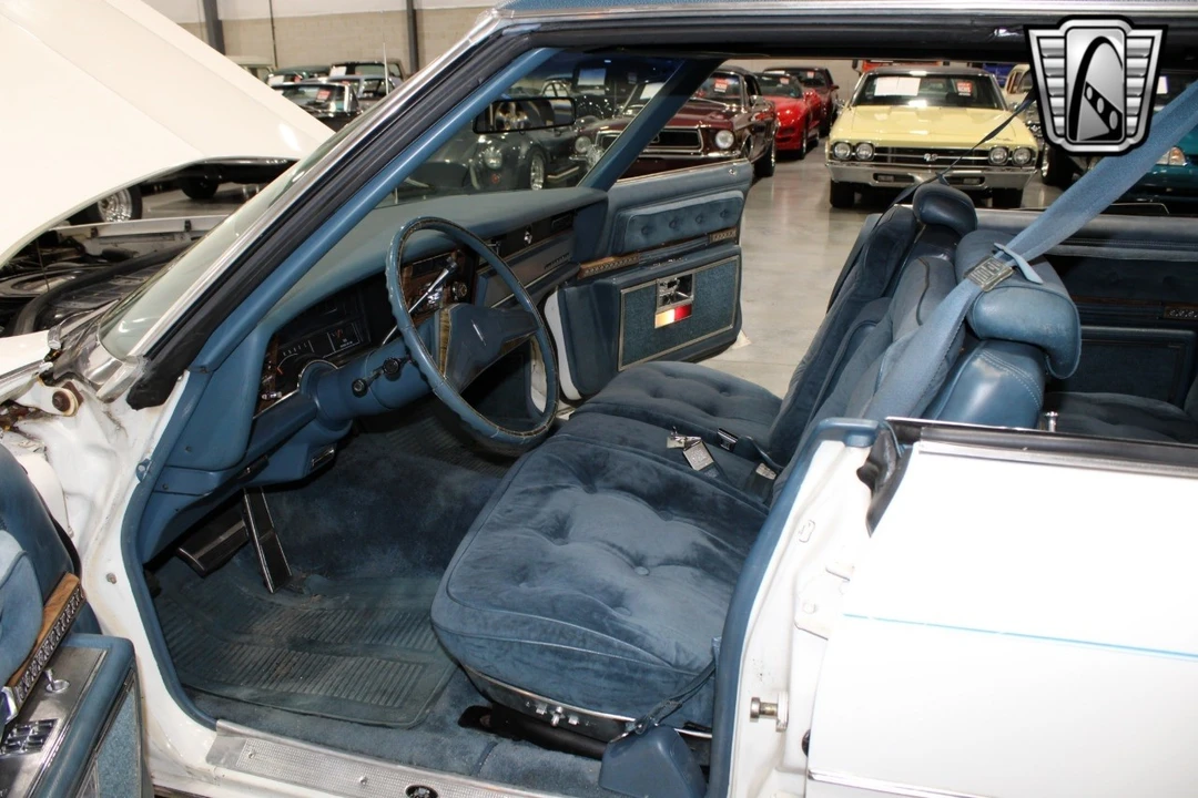 1976 Oldsmobile 98 - Image 8 of 12