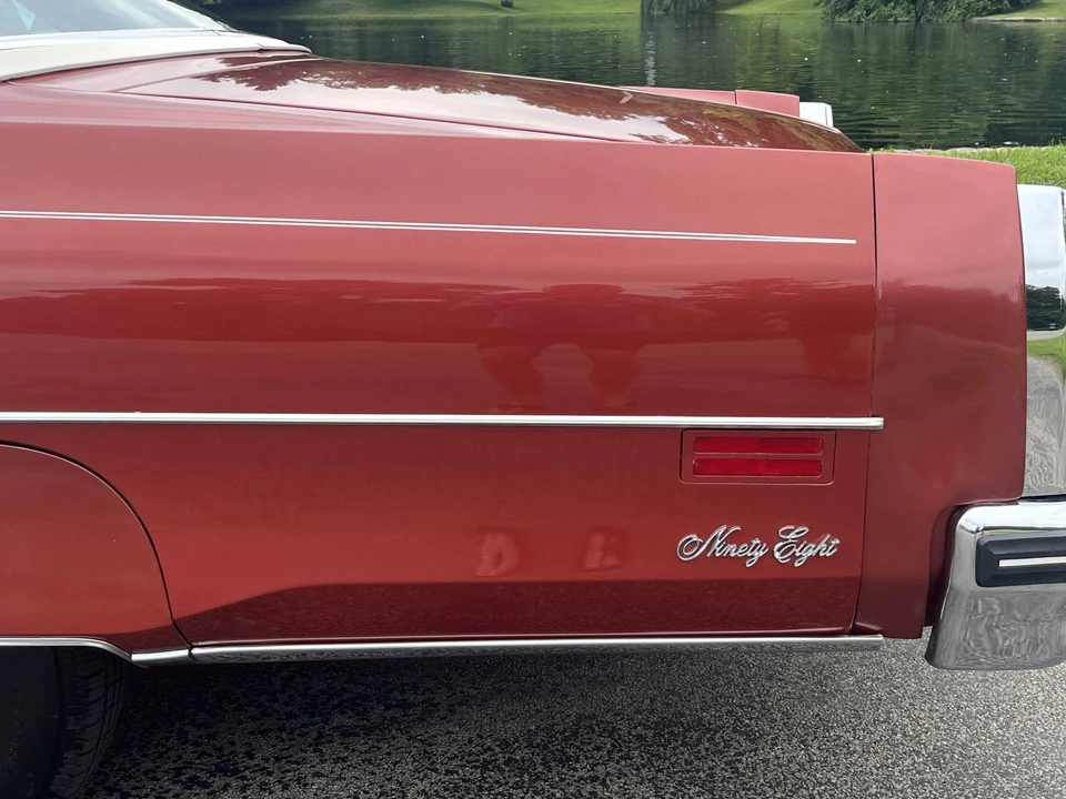 1976 Oldsmobile 98 - Image 24 of 31