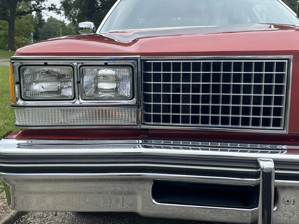 1976 Oldsmobile 98 - Image 26 of 31