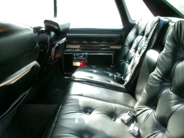 1976 Oldsmobile 98 - Image 8 of 31