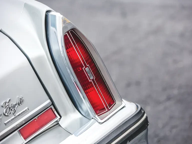 1976 Oldsmobile 98 - Image 21 of 24