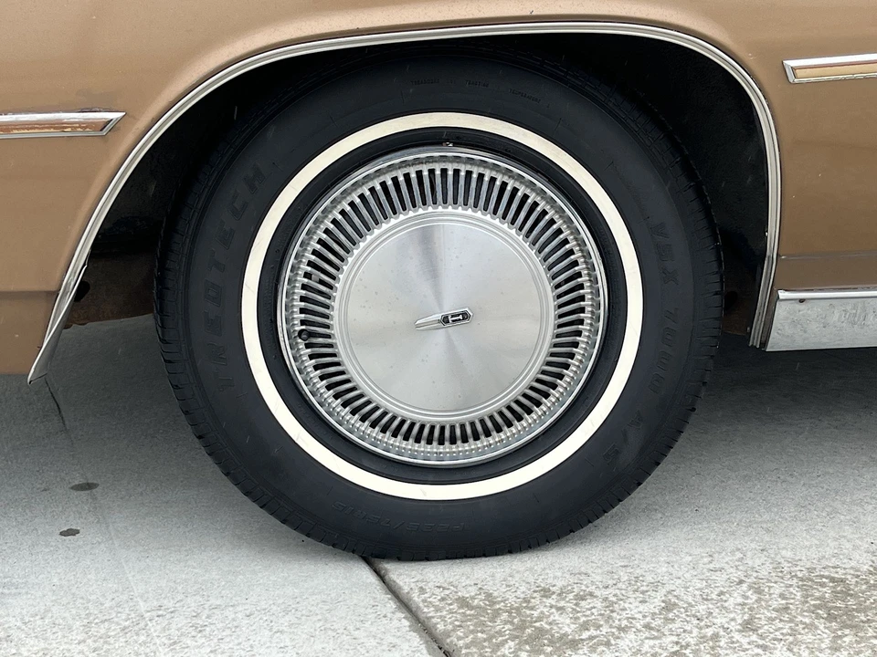1976 Oldsmobile Toronado - Image 17 of 31