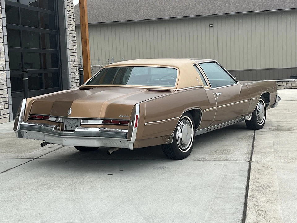 1976 Oldsmobile Toronado - Image 4 of 31