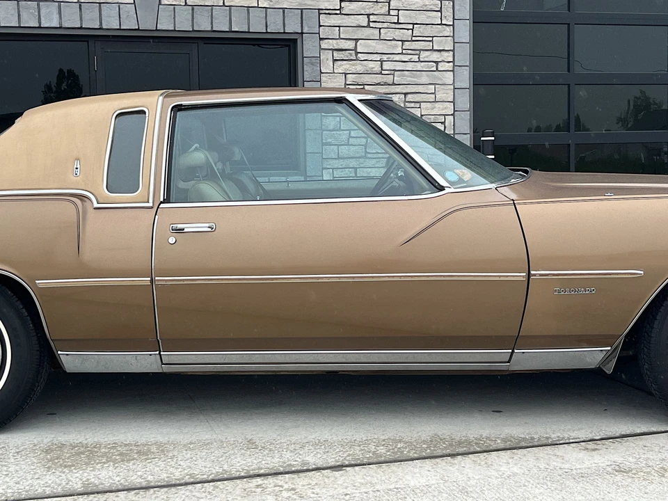 1976 Oldsmobile Toronado - Image 15 of 31
