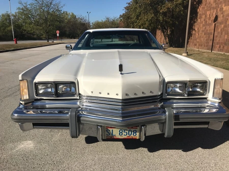1976 Oldsmobile Toronado - Image 10 of 12
