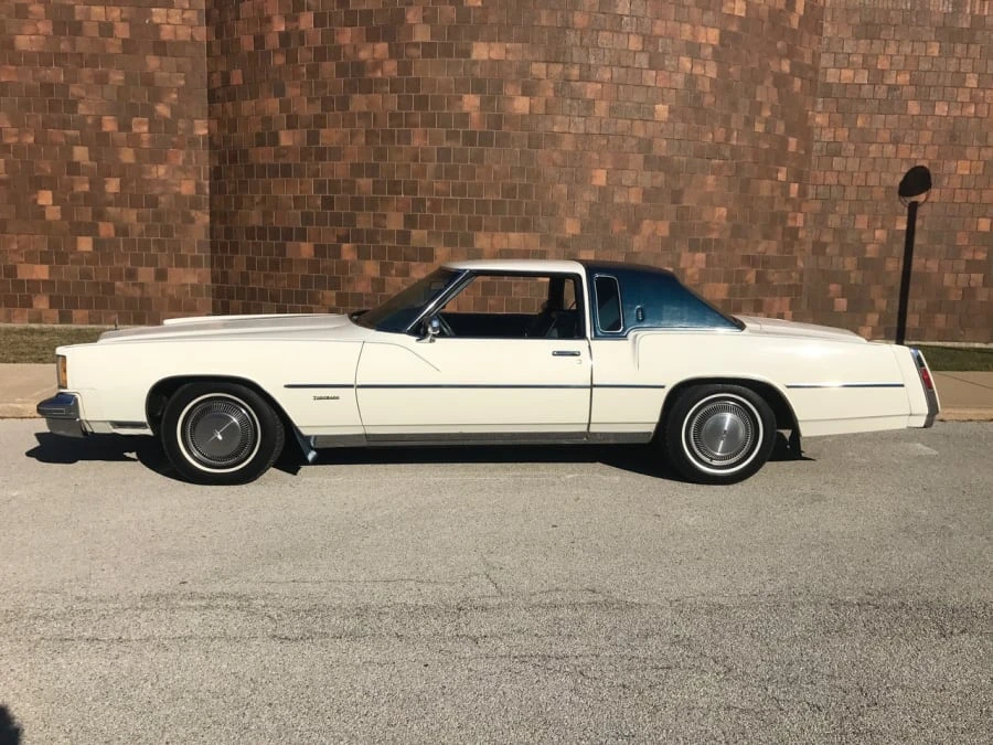 1976 Oldsmobile Toronado - Image 2 of 12
