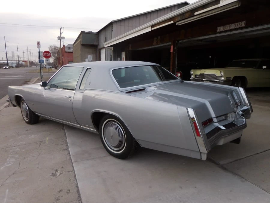 1976 Oldsmobile Toronado - Image 2 of 9