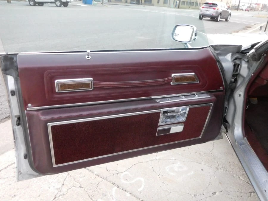 1976 Oldsmobile Toronado - Image 6 of 9