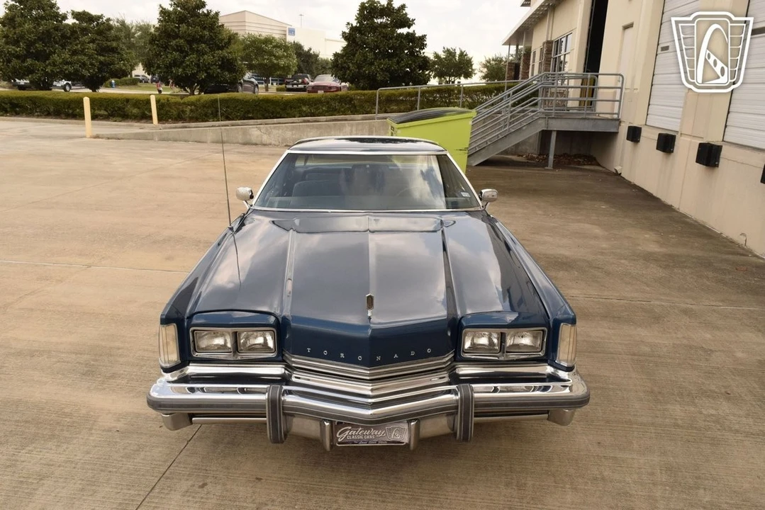1976 Oldsmobile Toronado - Image 28 of 31
