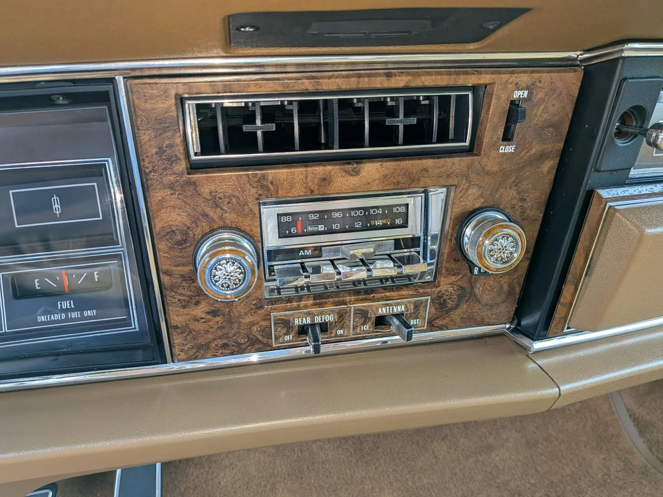 1976 Oldsmobile Toronado - Image 31 of 31