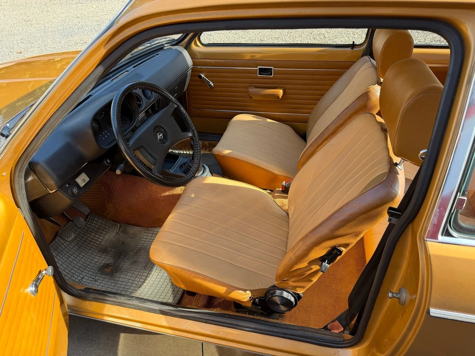 1976 Opel - Image 11 of 21