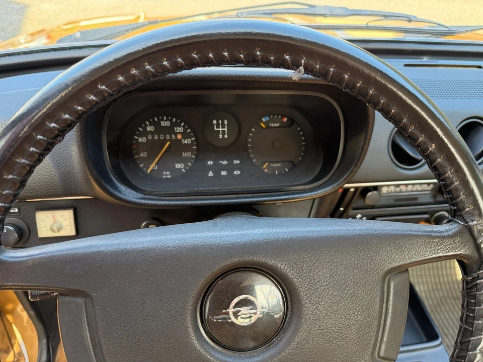 1976 Opel - Image 15 of 21