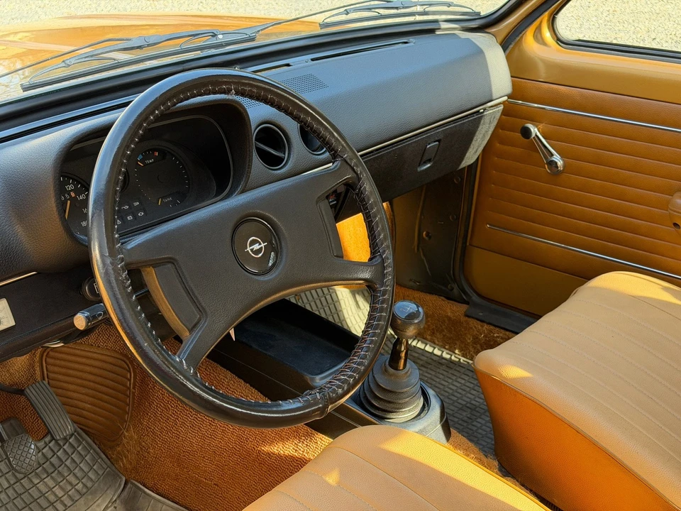 1976 Opel - Image 4 of 21