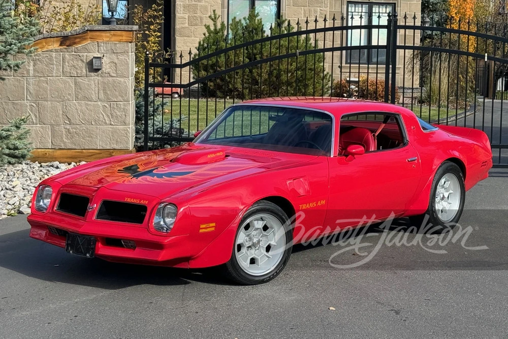 1976 Pontiac Firebird Trans Am 2nd Gen - Image 13 of 29