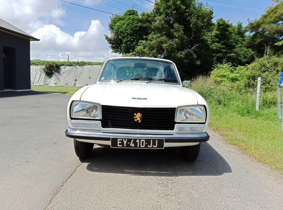 1976 Peugeot - Image 2 of 30