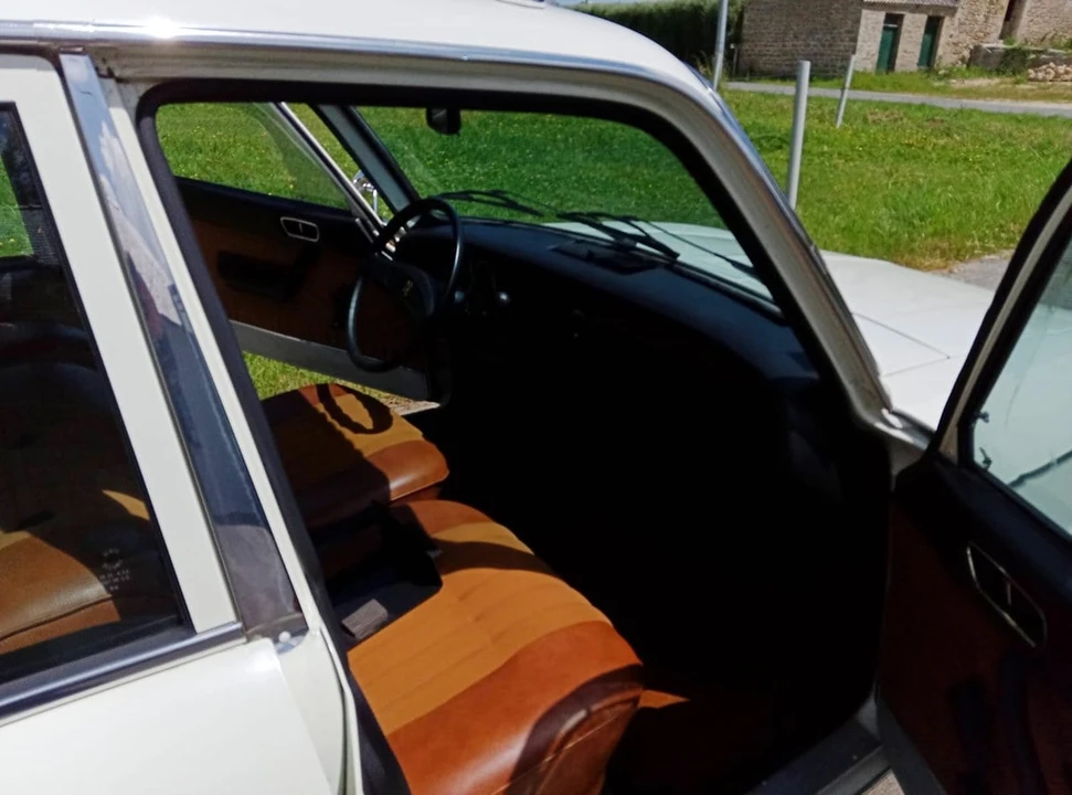 1976 Peugeot - Image 16 of 30