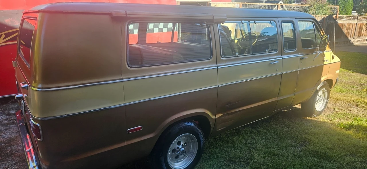 1976 Plymouth - Image 2 of 20