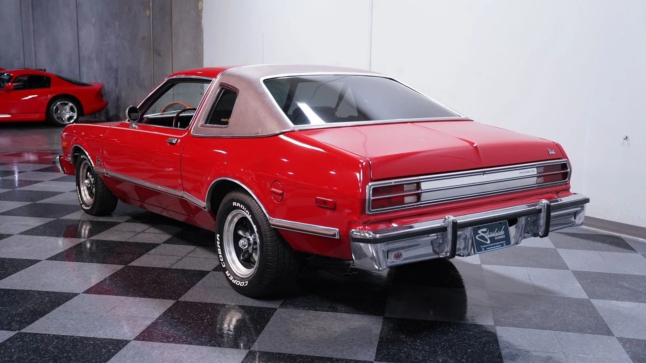 1976 Plymouth Volare - Image 8 of 12